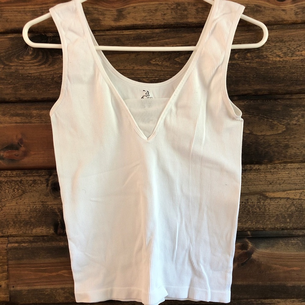 BKE V-neck Tank Top